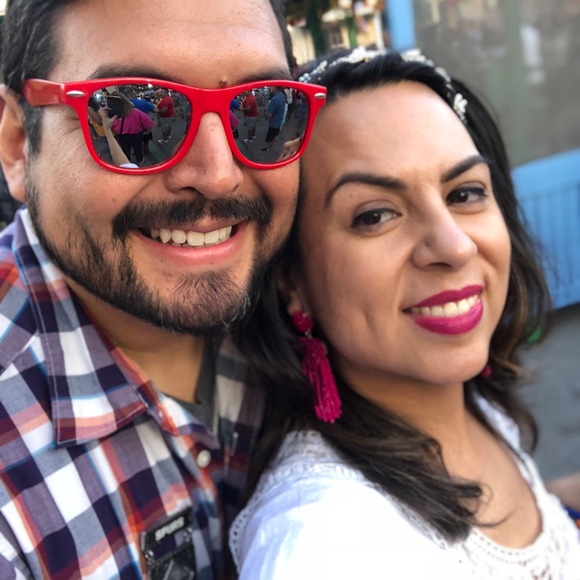 Meet your Posher, Marcella - Picture 3 of 3